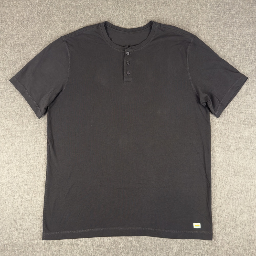 Vuori Shirt Mens XL Black Tuvalu Ever Henley Short Sleeve Tee T-Shirt V165